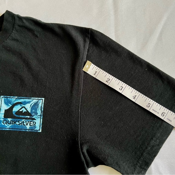 Quiksilver T-shirt Men’s Black Medium Surf Beach Theme Short Sleeve - Picture 6 of 7
